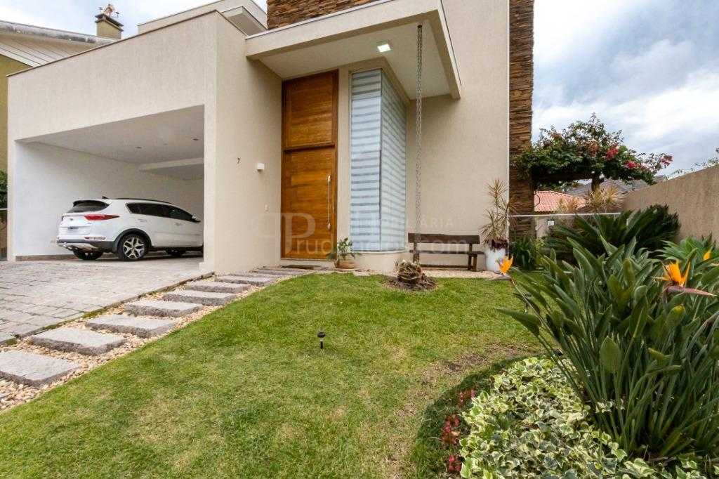 Casa com 4 dormitórios à venda, 276 m2, Santa Felicidade, CURI...