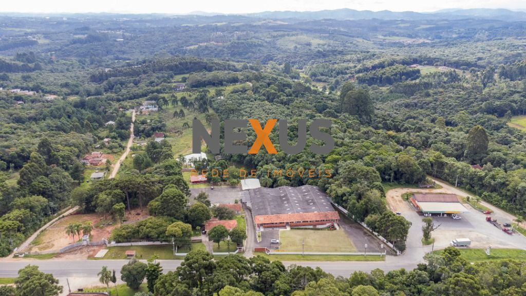 Área industrial em Colomb com 41.000 m² com 3 barracões sendo ...