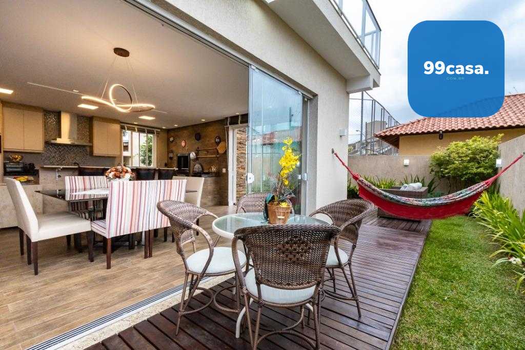 Casa com 4 dormitórios à venda,387.50 m , Santa Felicidade, CU...