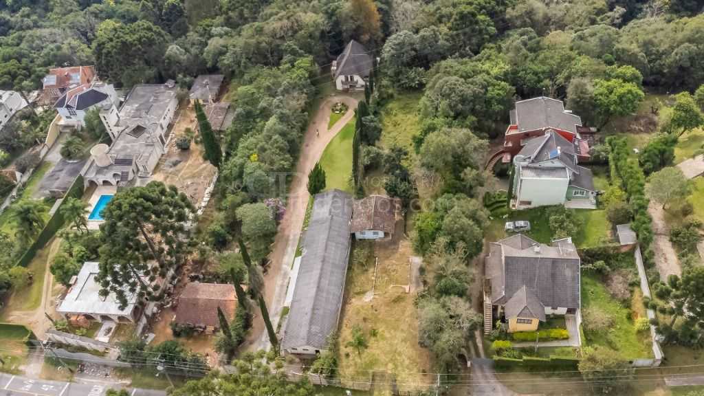 Casa com 4 dormitórios à venda, 680 m² por R$ 2.050.000,00 - T...