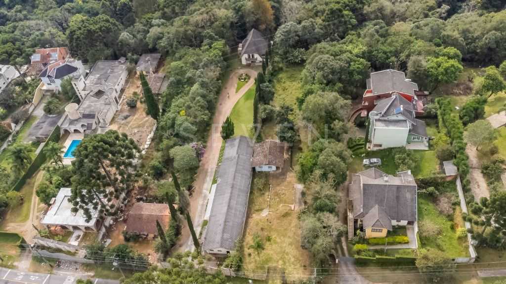 Casa com 4 dormitórios à venda, 680 m² por R$ 2.050.000,00 - T...