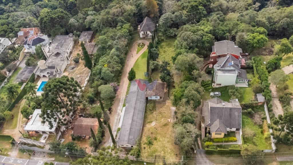 Casa com 4 dormitórios à venda, 680 m² por R$ 2.050.000,00 - T...