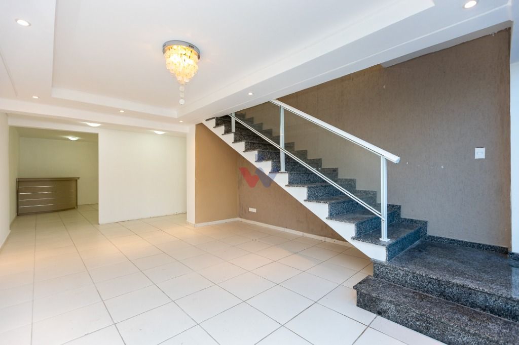 Prédio à venda, 1124 m  por R  7.001.000,00 - Bacacheri - Curi...