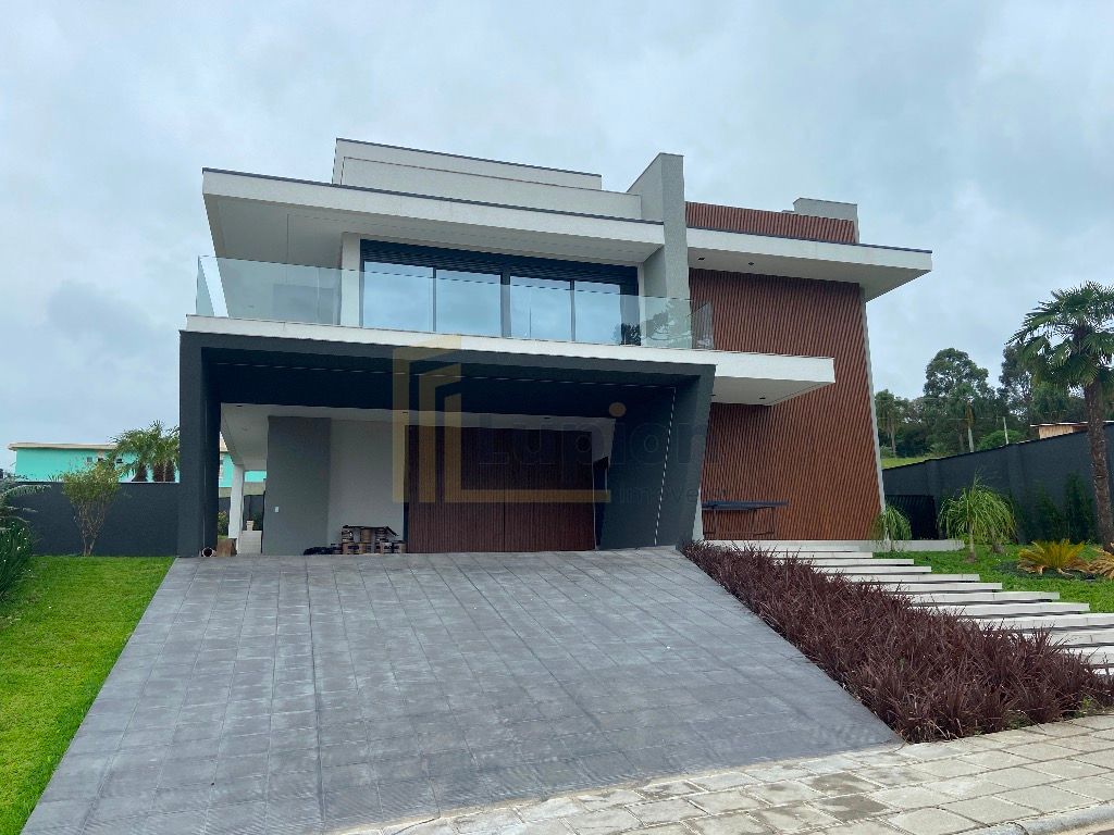Linda Casa com 4 dormitórios 650 m  por R 4.999.000,00 - Pinha...