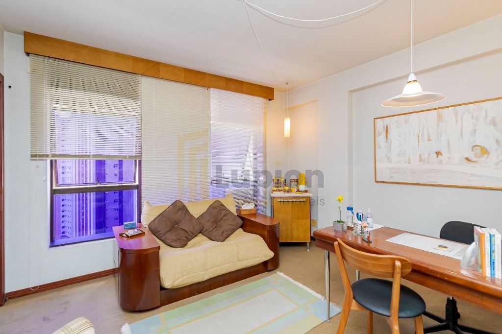 Sala à venda, 20 m  por R  169.000,00 - Champagnat - Curitiba PR