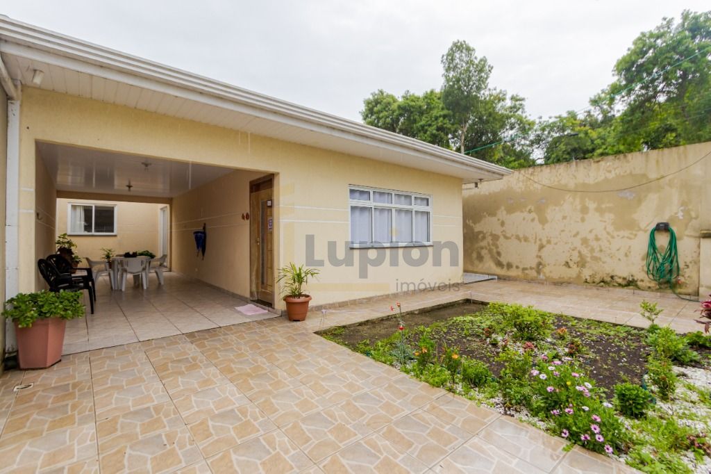 Casa com 4 dormitórios à venda, 216 m  por R  1.200.000,00 - B...