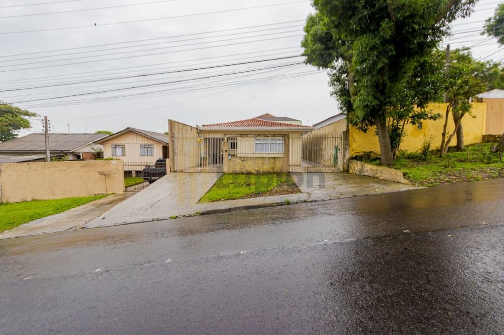 Casa com 4 dormitórios à venda, 216 m  por R  1.200.000,00 - B...