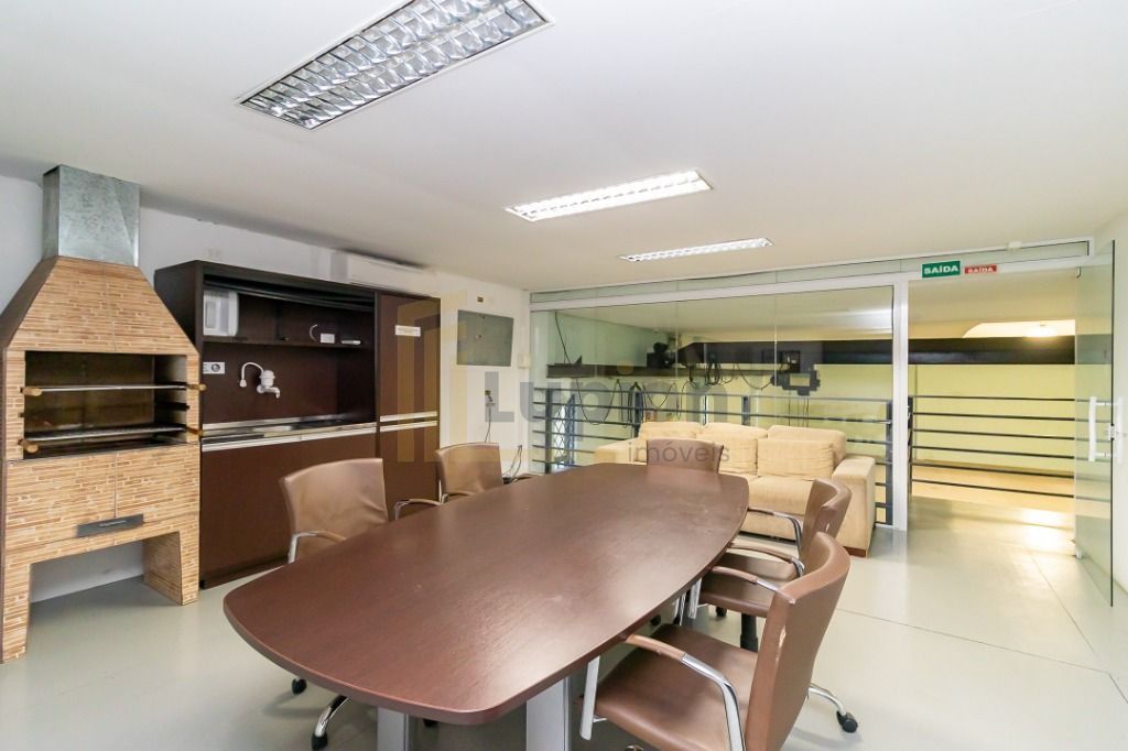 Prédio, barrcão à venda, com 530 m2 costruídos com 2 terrenos,...