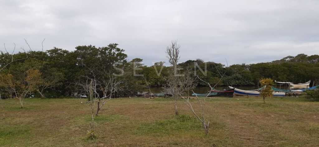Terreno à venda, 4000 m² por R$ 2.800.000,00 - Barra do Itapoc...
