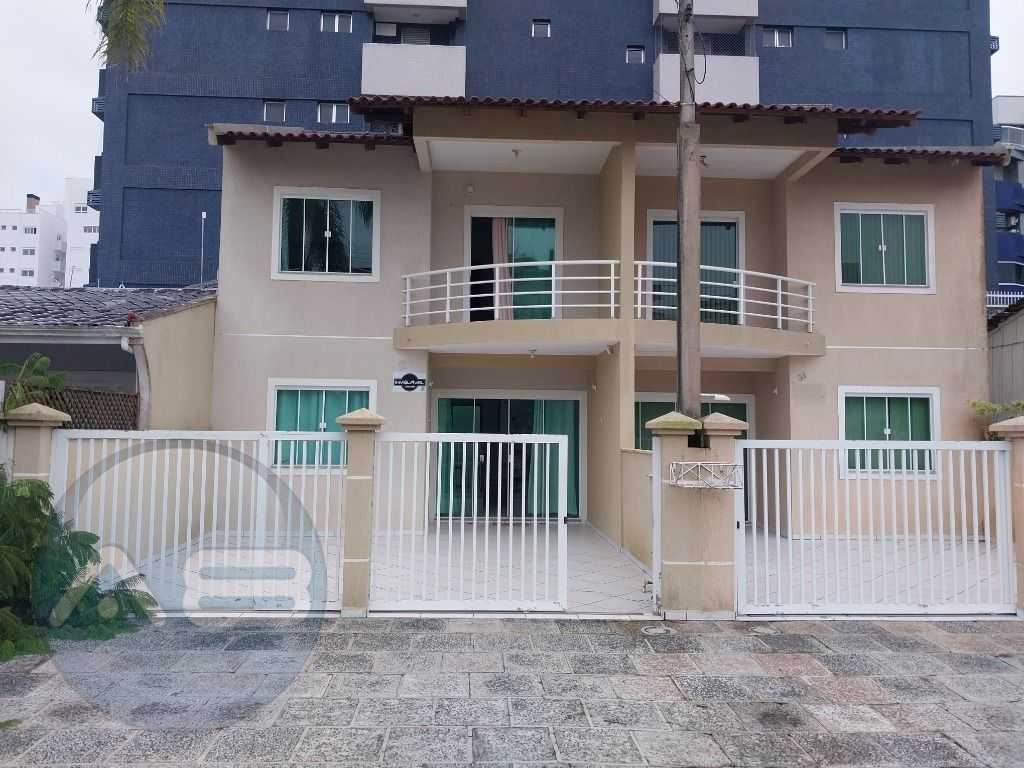 Sobrado com 3 dormitórios à venda, 97 m  por R  900.000,00 - C...