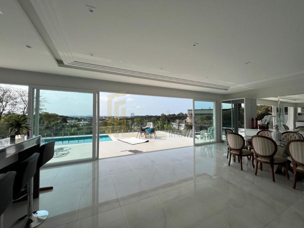 Casa com 4 suítes à venda no Alphaville Graciosa - Pinhais PR