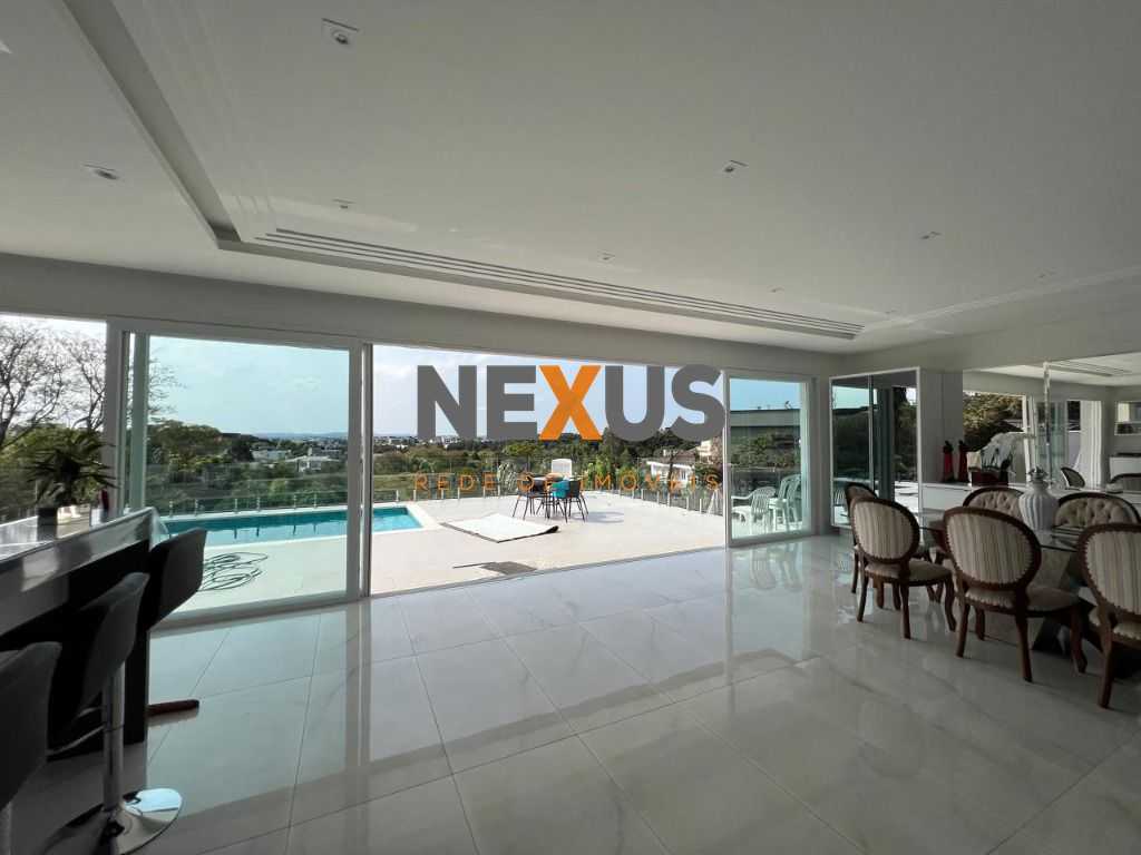Casa com 4 suítes à venda no Alphaville Graciosa - Pinhais PR