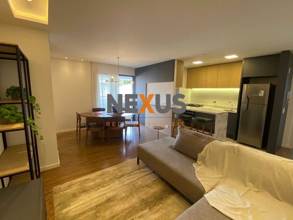Apartamento Garden com 3 dormitórios, 134 m  por R  811.366 Ba...
