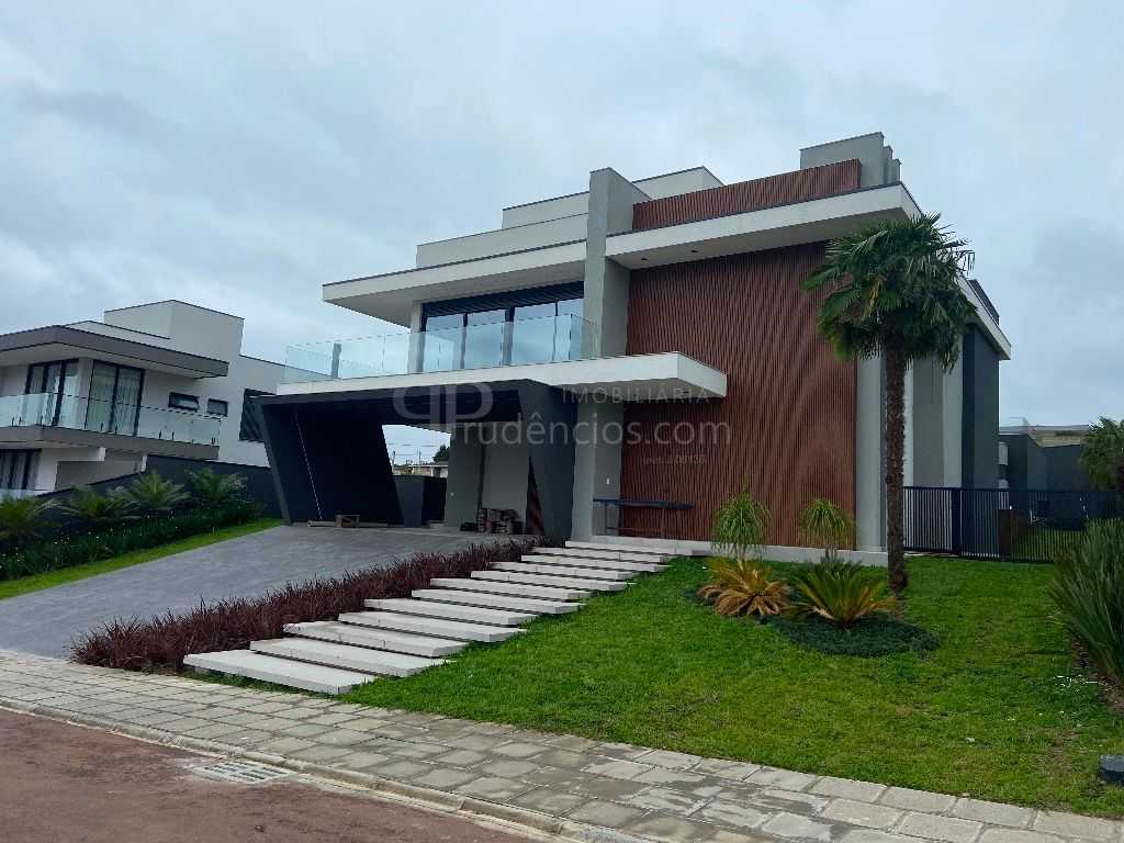 Linda Casa com 4 dormitórios 650 m  por R 4.999.000,00 - Pinha...