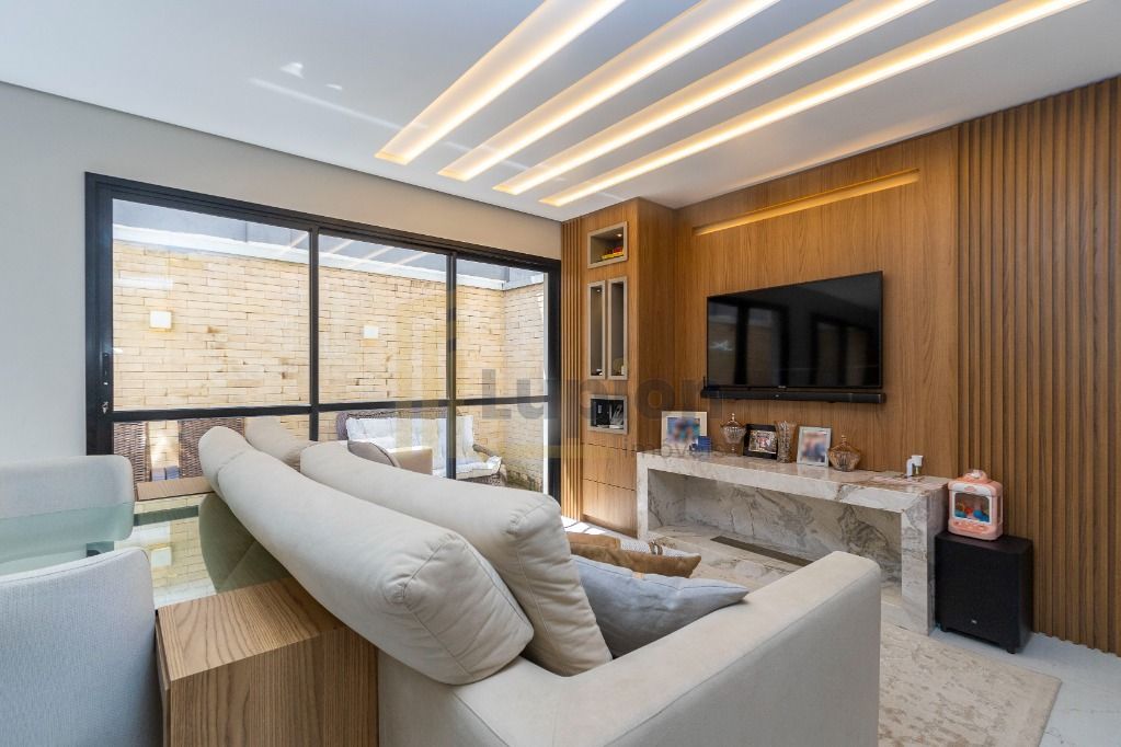 Casa em condominio prox Barigui , 266 m  por R  1.899.000,00  ...