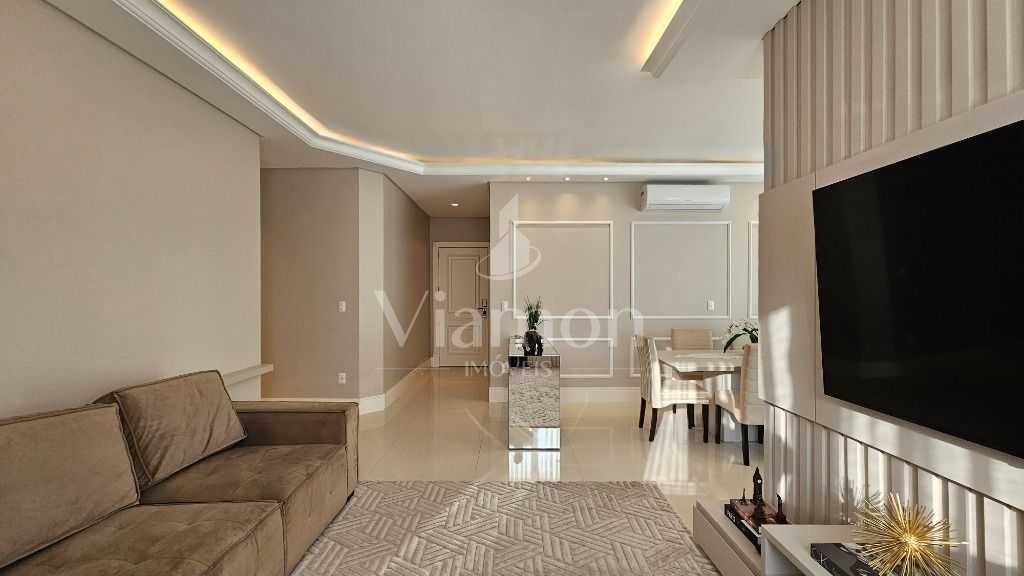 Oportunidade Apartamento com 3 dormitórios à venda, 149 m  R 2...