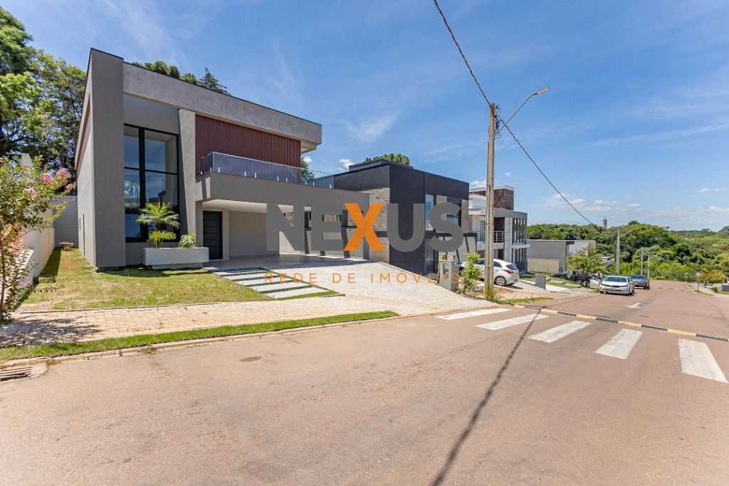 Linda casa no melhor condomínio de Campo Largo 4 dormitórios, ...