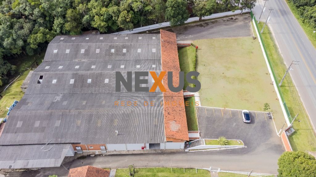 Área industrial em Colomb com 41.000 m² com 3 barracões sendo ...