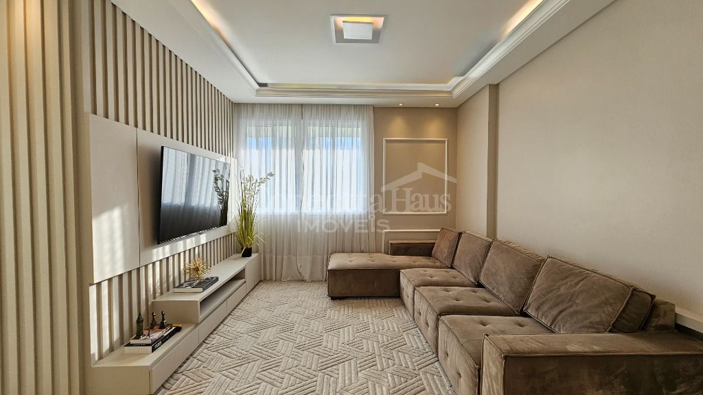 Oportunidade Apartamento com 3 dormitórios à venda, 149 m  R 2...