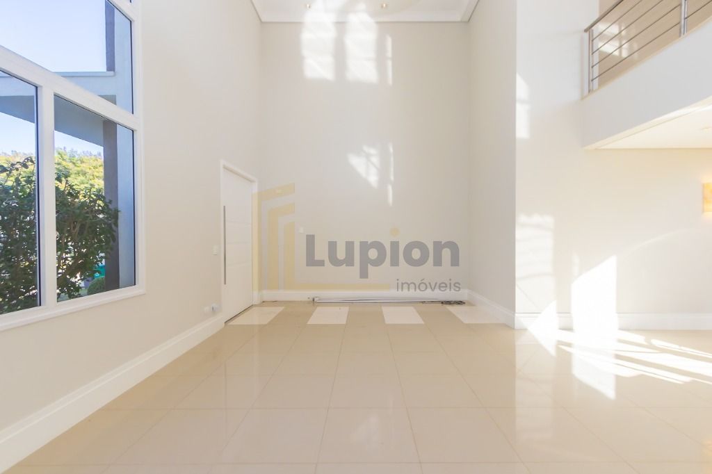 Casa com 4 dormitórios à venda, 610 m  por R  4.200.000,00 - A...