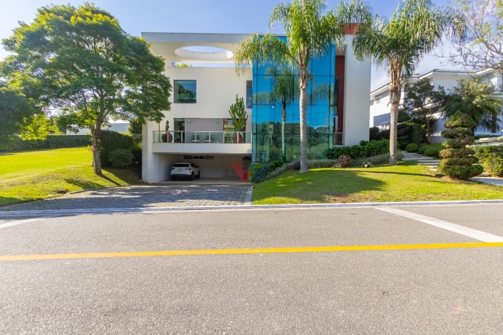 Casa com 5 dormitórios para venda ou locação no Alphaville Gra...