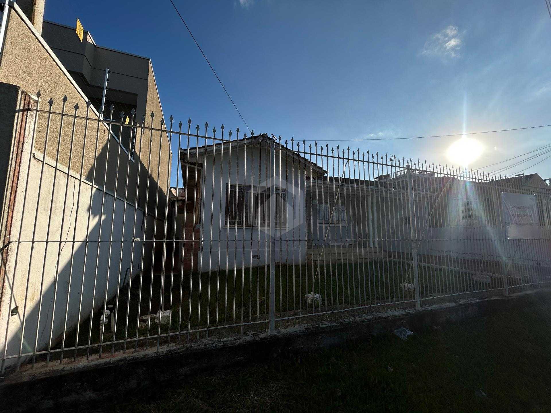 Terreno à venda - 576m  - R  950.000,00 - Lindóia, CURITIBA - PR