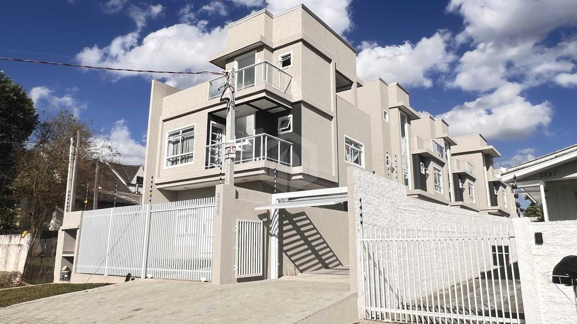 Sobrado à venda - Triplex 125m  - R  750.000,00 - Boqueirão, C...