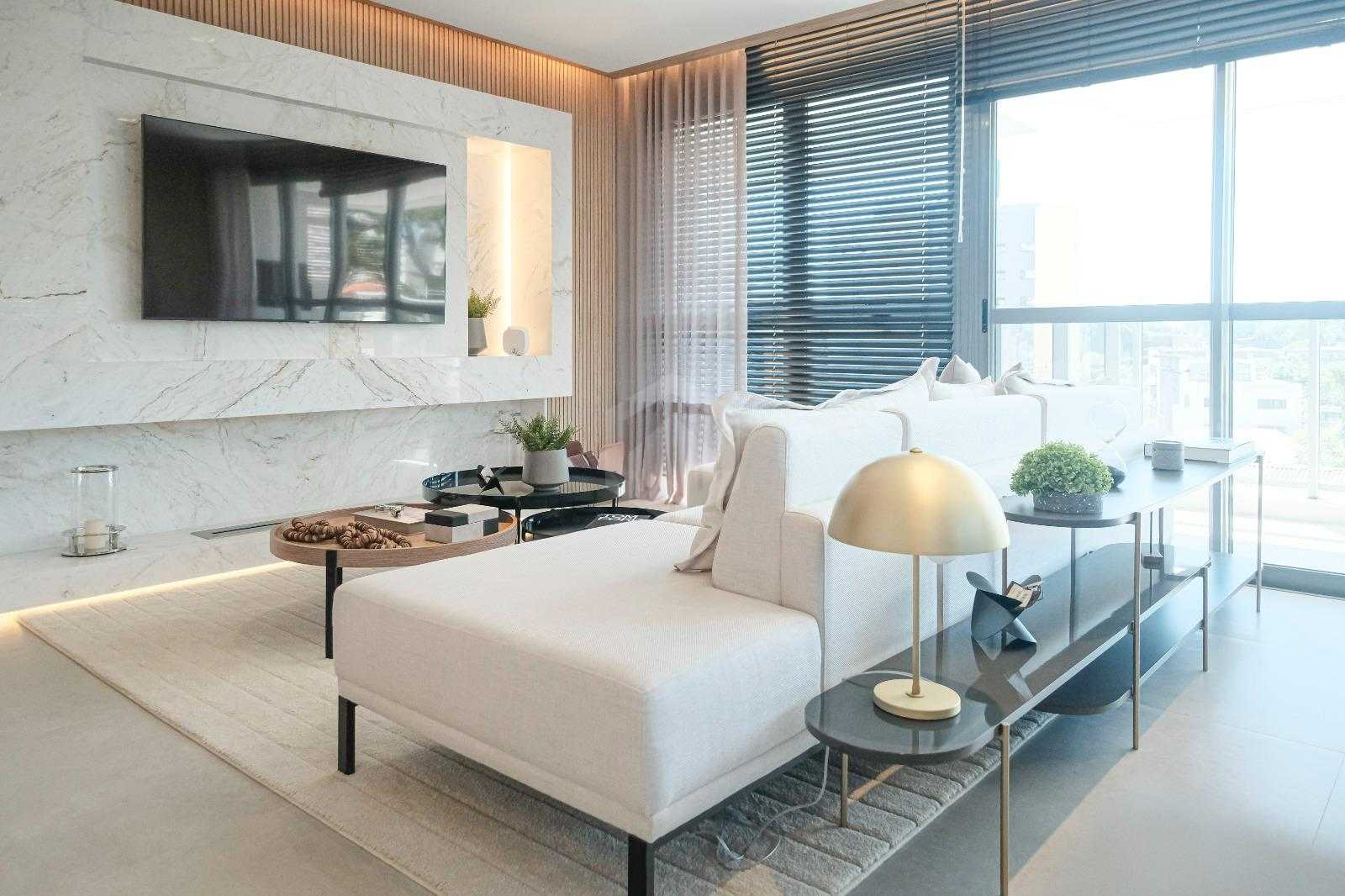 Apartamento com 3 dormitórios à venda  - 114m  - R  1.748.374,...