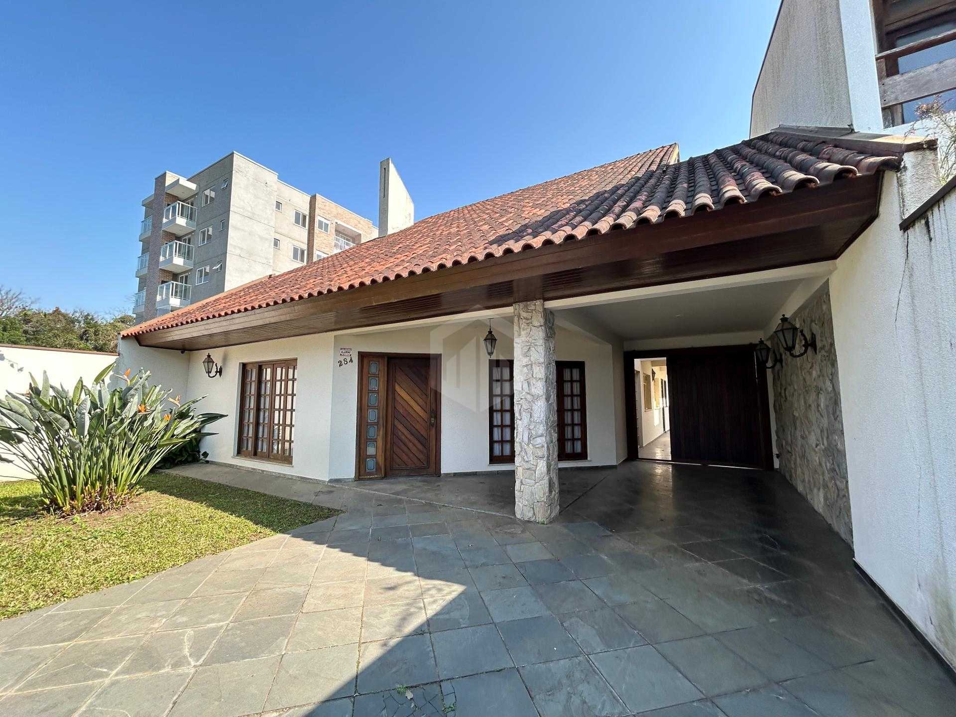 Casa com 4 dormitórios à venda - Santa Cândida, CURITIBA - PR