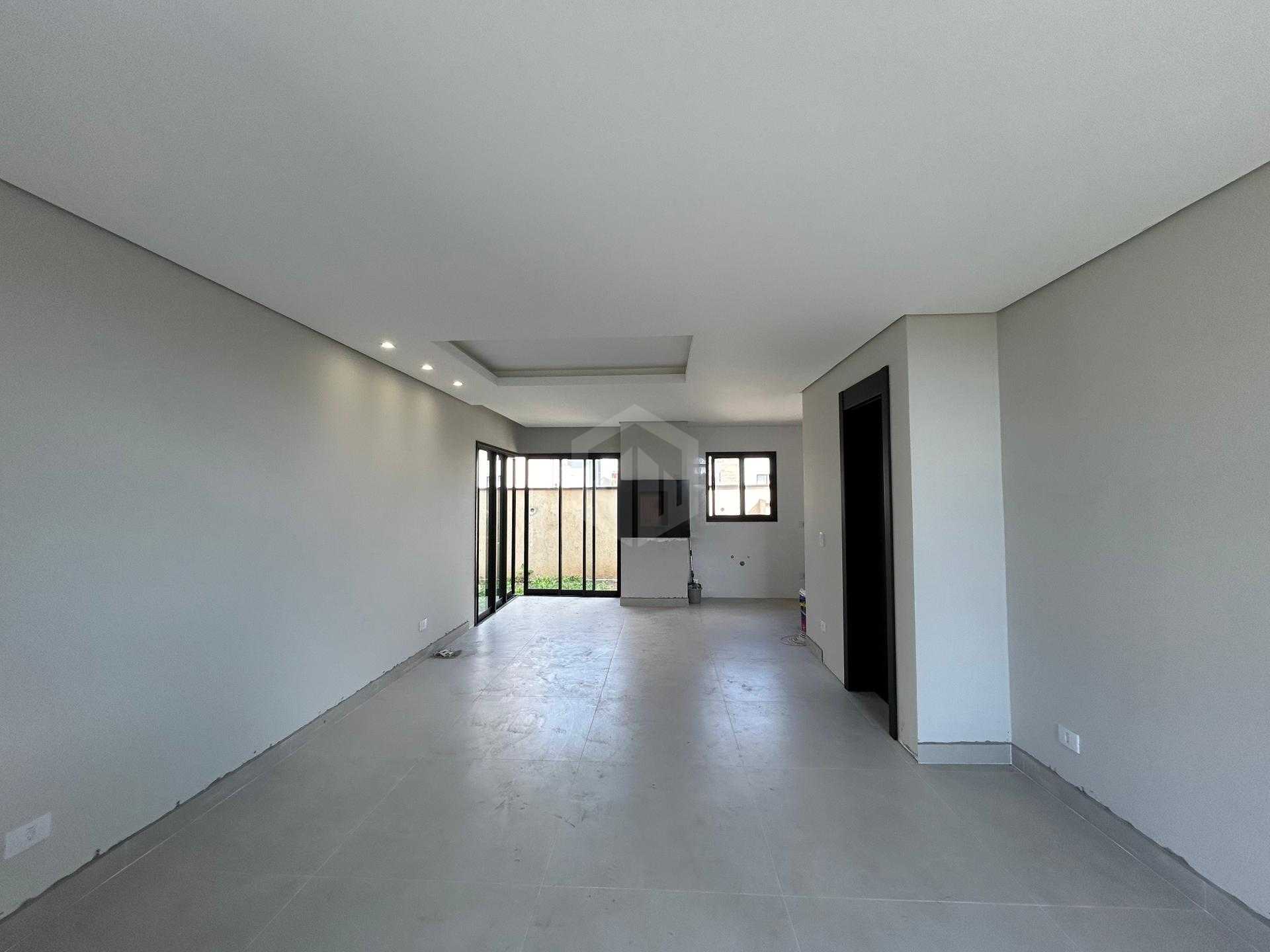 Sobrado com 3 dormitórios à venda - Triplex em condomínio - Um...