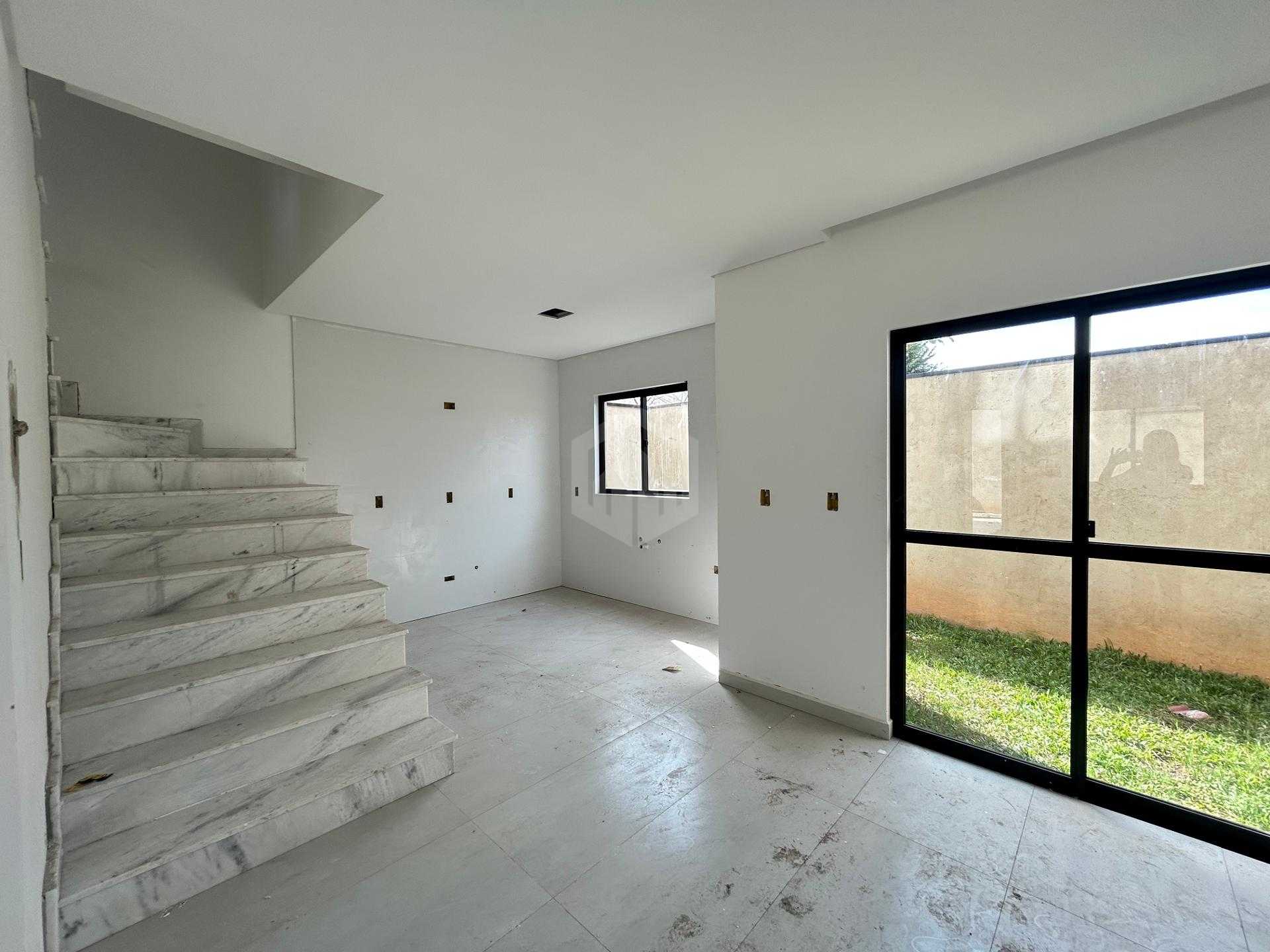 Sobrados com 3 dormitórios à venda - Uberaba, CURITIBA - PR