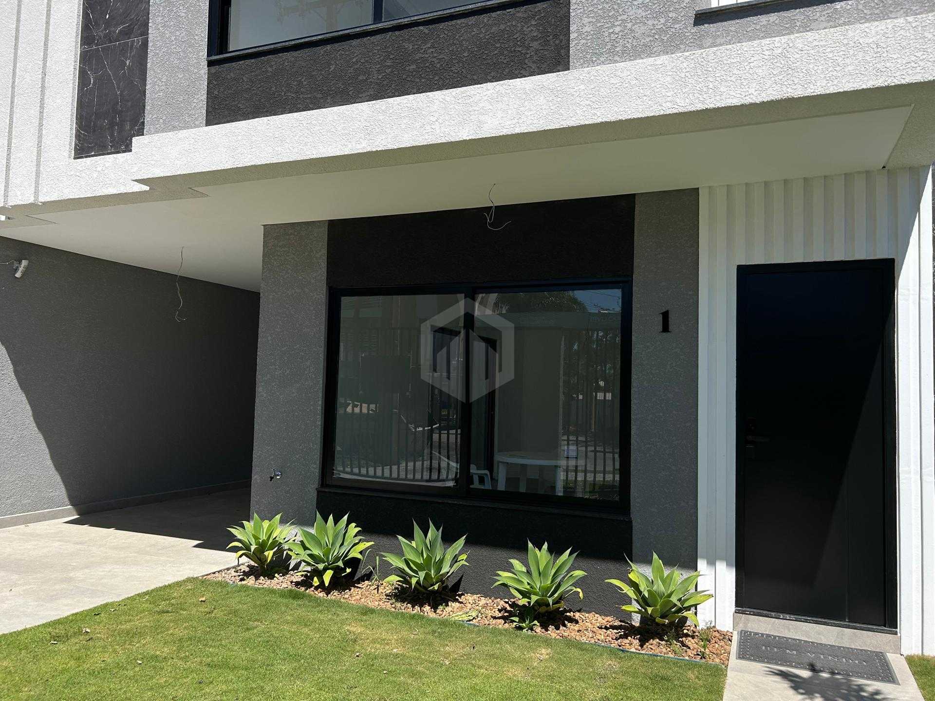 Sobrado à venda - Triplex com 3 suítes -  Vista Alegre, CURITI...