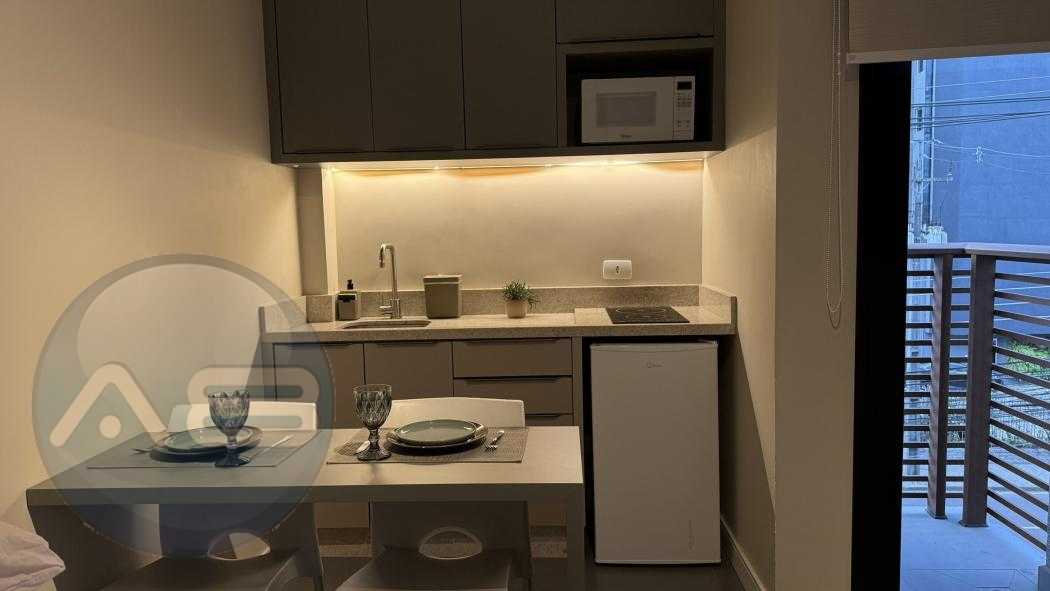 Studio mobiliado e decorado, localização Premiun (estrutura cl...