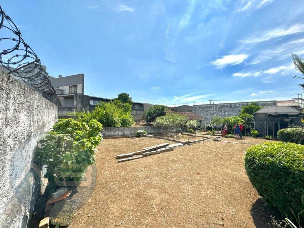 Terreno à venda,380.00 m², no Bairro Pinheirinho, CURITIBA - PR
