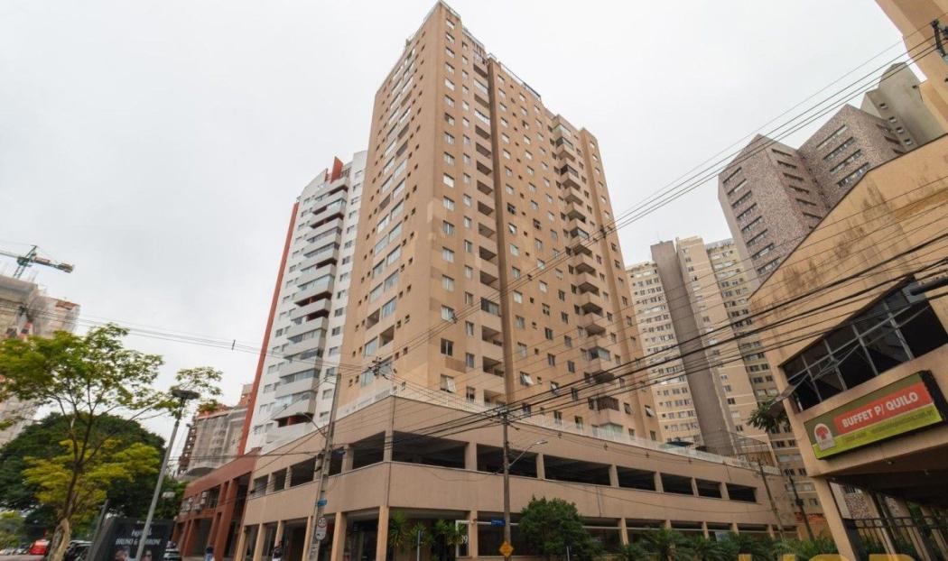 Excelente apto champagnat para moradia e investimento ao lado ...