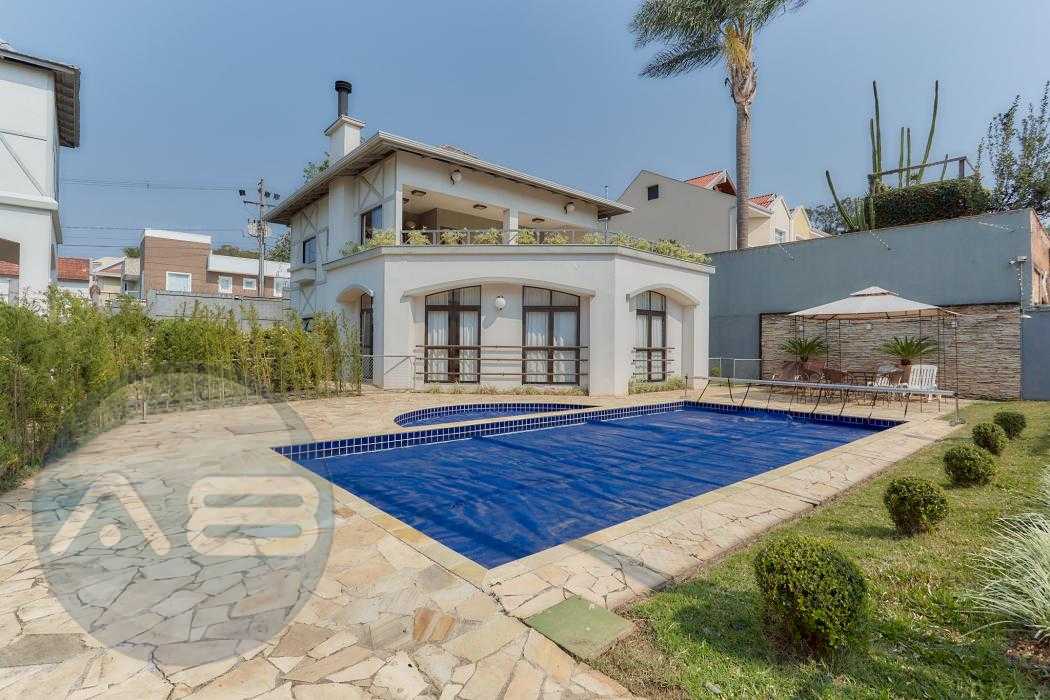 Casa alto padrão no Boqueirão  204 m²  3 suítes  Residencia...