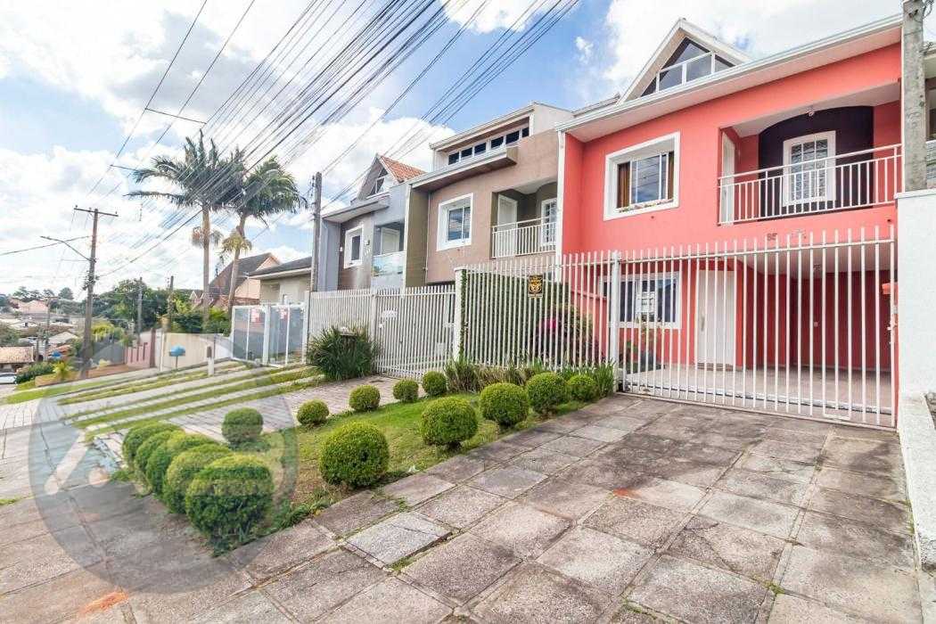 Sobrado com 3 dormitórios à venda, 146 m² por R$ 665.000,00 - ...
