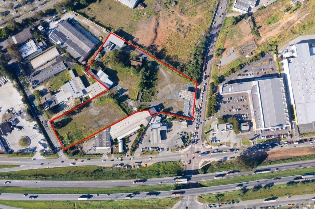 Área à venda, 25439 m² por R$ 18.000.000,00 - Cidade Industria...
