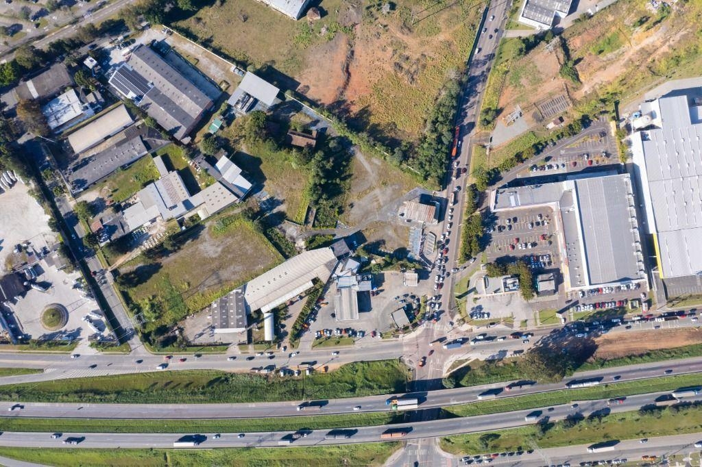 Área à venda, 25439 m² por R$ 18.000.000,00 - Cidade Industria...