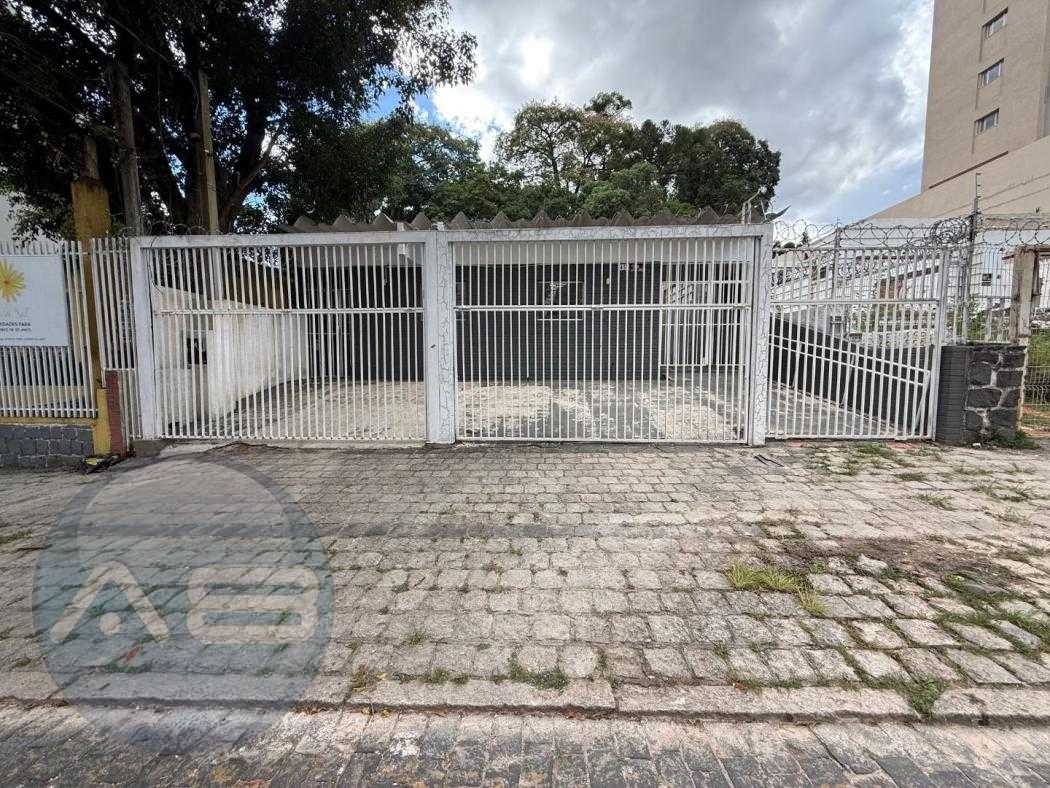 Casa à venda, 450 m² por R$ 2.500.000,00 - Centro Cívico - Cur...