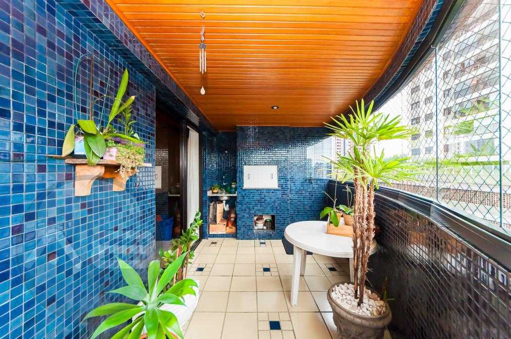APARTAMENTO com 3 dormitórios à venda com 175.71m² por R$ 1.09...