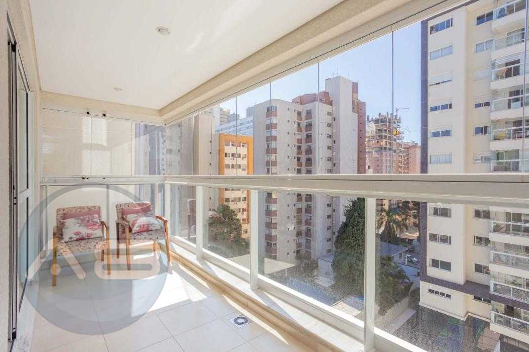 Apartamento com 3 dormitórios à venda, 119 m² por R$ 1.310.000...