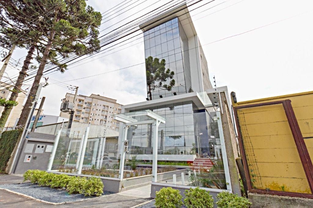 Edifício com 6 Pavimentos (subsolo+05 andares) Área Construída...