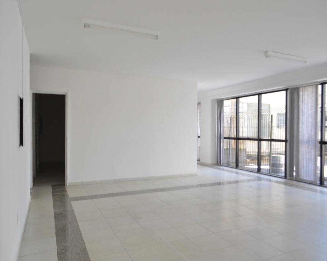 PRÉDIO COMERCIAL CENTRO CURITIBA 11 ANDARES E DOIS ANDARES DE ...