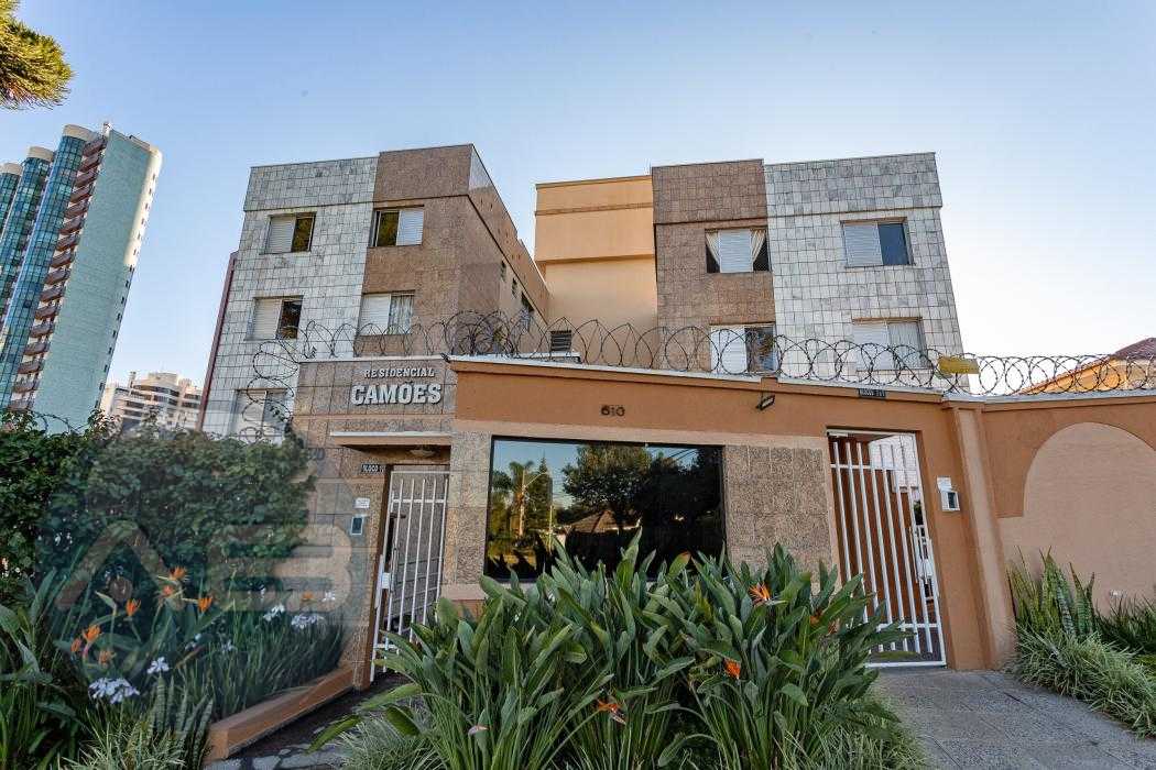 Apartamento com 3 dormitórios à venda, 73 m² por R$ 470.000,00...