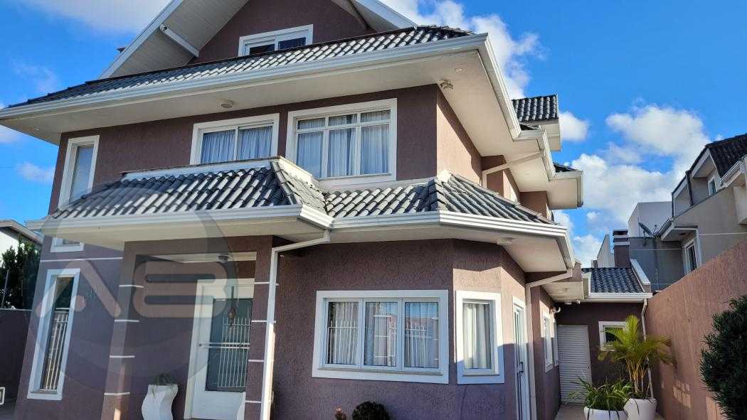 SOBRADO com 3 dormitórios à venda com 327.43m² por R$ 1.795.00...