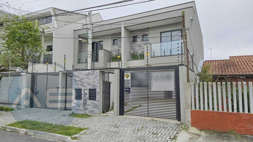 Sobrado duplex de 109 m² com 3 dormitórios sendo 1 suíte e 2 v...