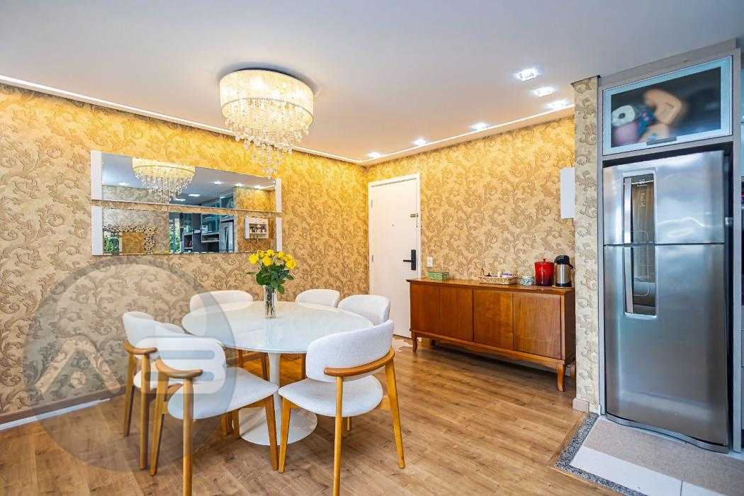 Apartamento com 2 dormitórios à venda, 70 m² por R$ 750.000,00...