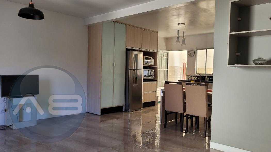 CASA com 3 dormitórios à venda com 379m² por R$ 895.000,00 no ...