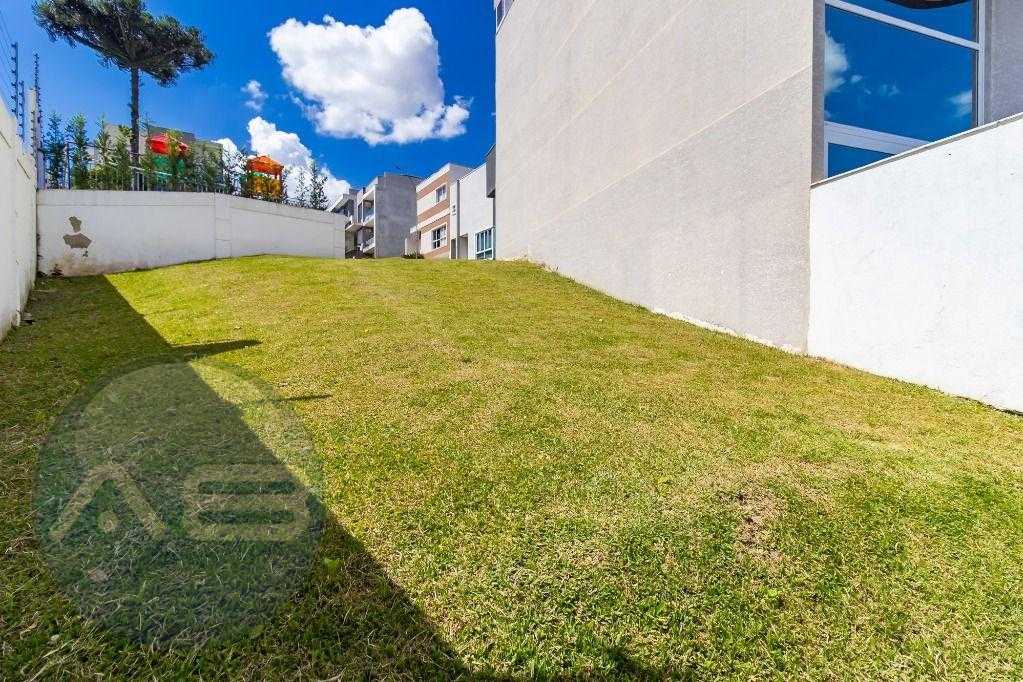 Ideal para Casa Contemporânea! Terreno em Declive  Condomínio...